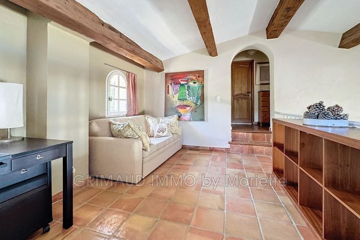 Image No.14-4 Bed House for sale