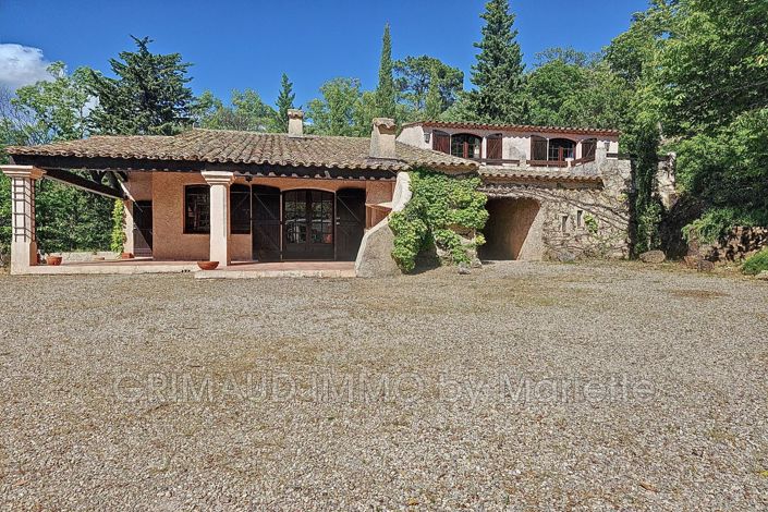 Image No.2-4 Bed House for sale