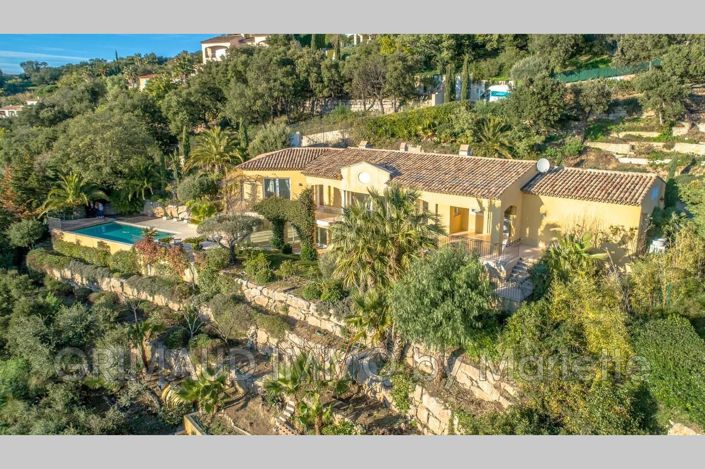 Image No.4-5 Bed House for sale