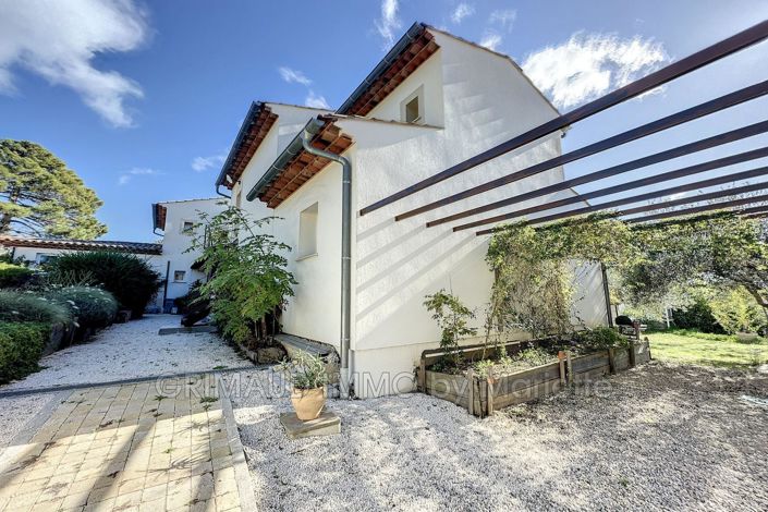 Image No.19-7 Bed House for sale