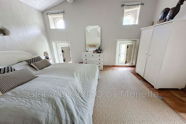 Image No.16-3 Bed House for sale