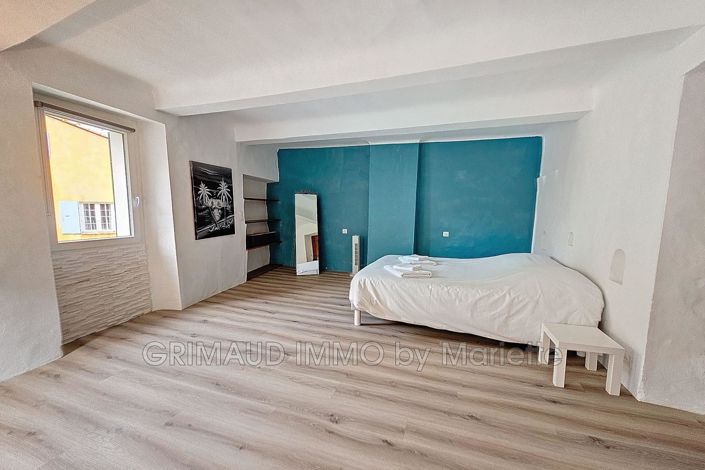 Image No.4-4 Bed House for sale