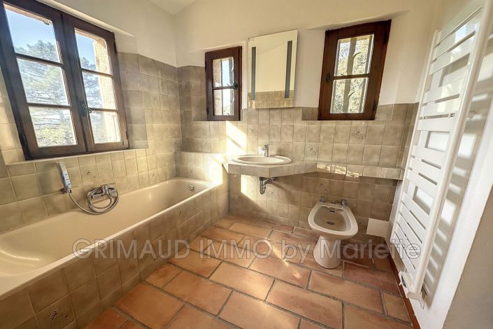 Image No.11-1 Bed House for sale