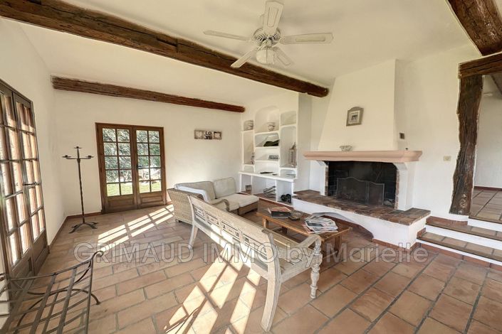 Image No.8-1 Bed House for sale