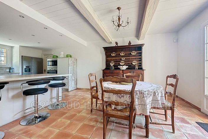 Image No.11-4 Bed House for sale