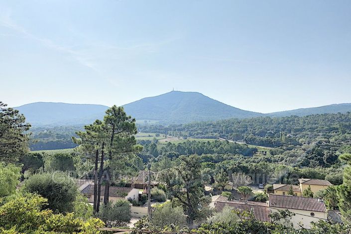 Image No.5-4 Bed House for sale