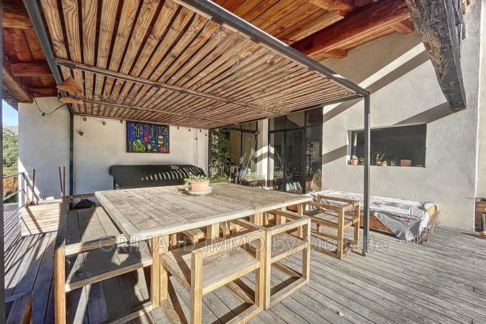 Image No.6-3 Bed House for sale