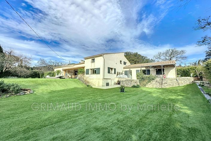 Image No.4-6 Bed House for sale