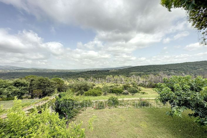 Image No.2-9 Bed House for sale