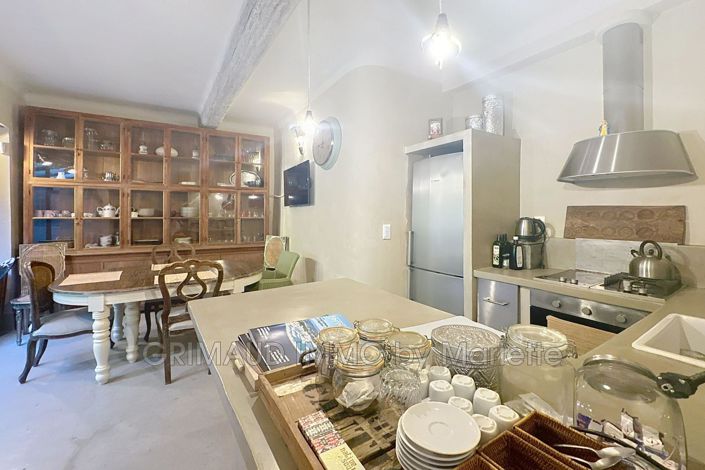 Image No.12-7 Bed House for sale