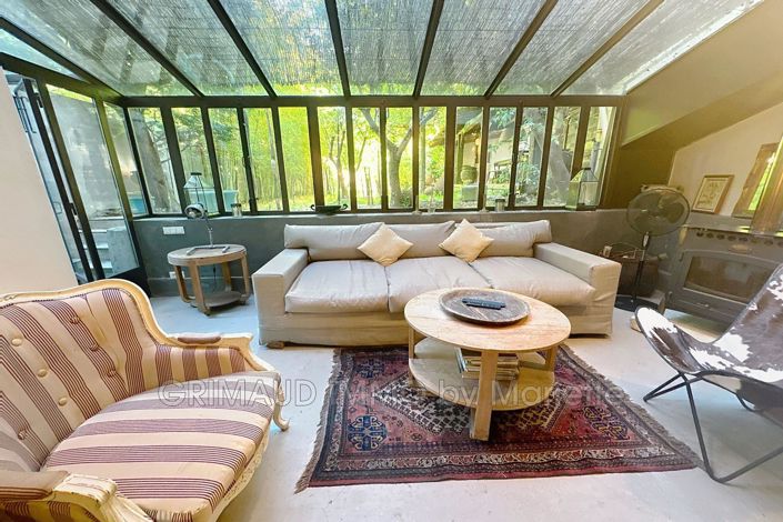 Image No.9-7 Bed House for sale