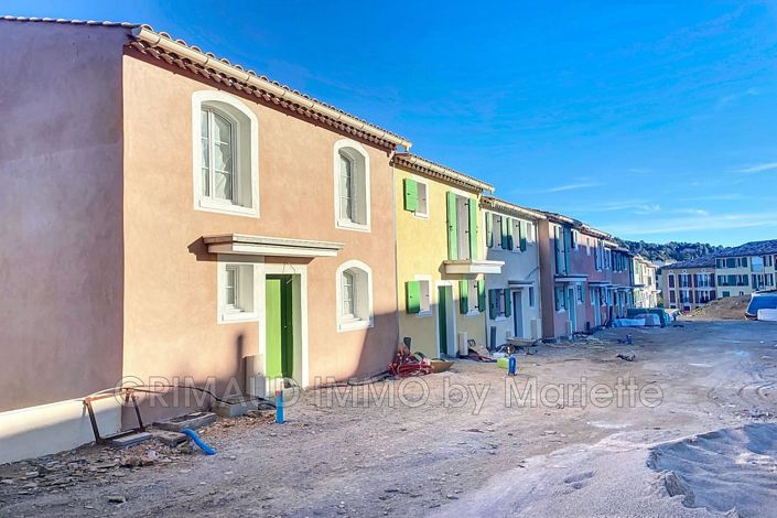 Image No.6-3 Bed House for sale