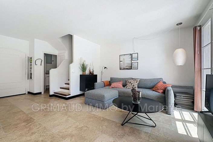 Image No.4-3 Bed House for sale