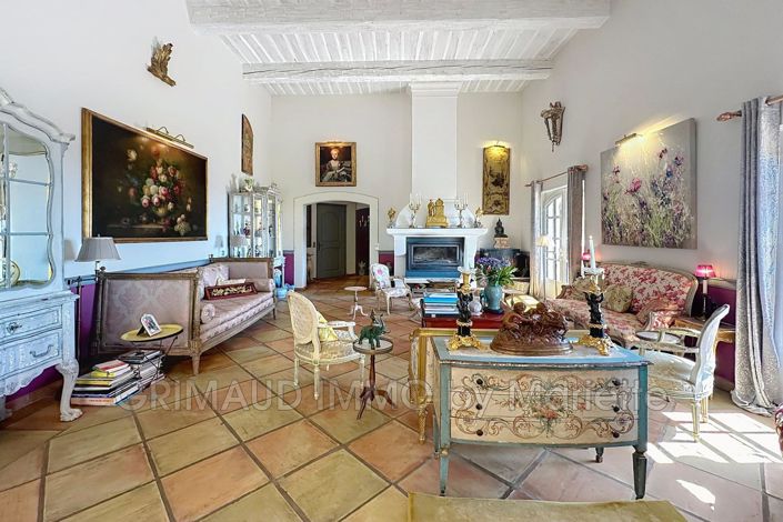 Image No.3-4 Bed House for sale