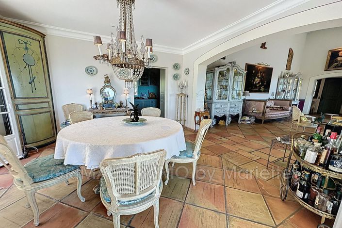 Image No.4-4 Bed House for sale