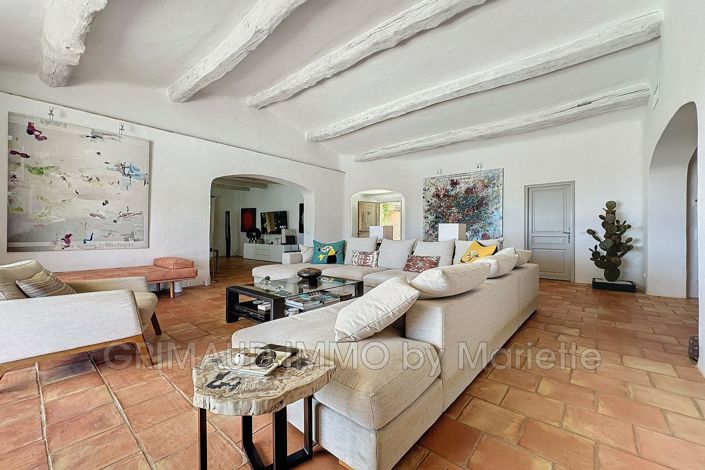 Image No.11-4 Bed House for sale