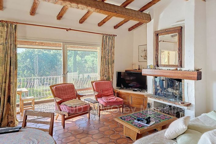 Image No.3-5 Bed House for sale