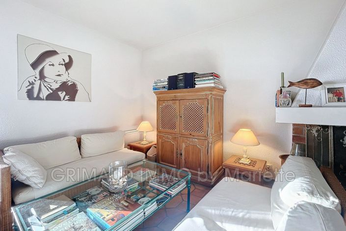 Image No.12-3 Bed House for sale