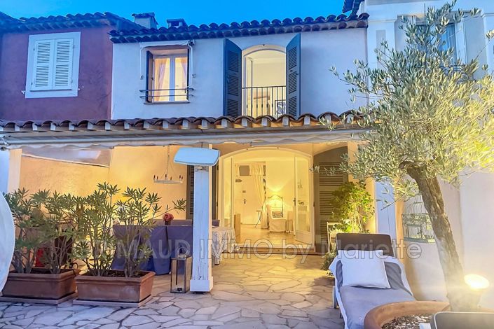 Image No.7-3 Bed House for sale