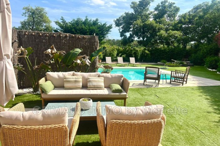 Image No.9-3 Bed House for sale