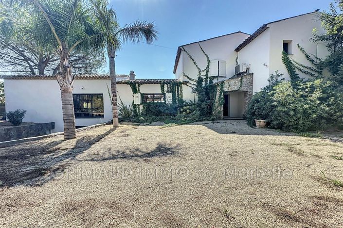 Image No.3-6 Bed House for sale