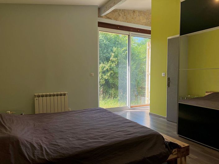 Image No.8-4 Bed House for sale