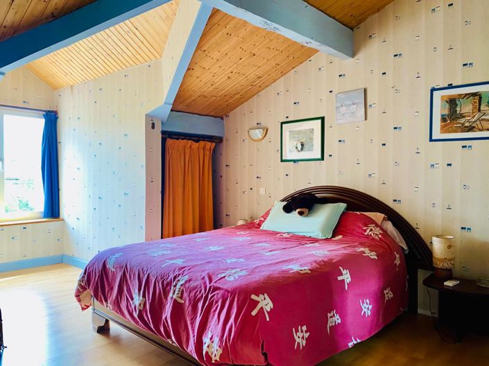 Image No.10-3 Bed House for sale