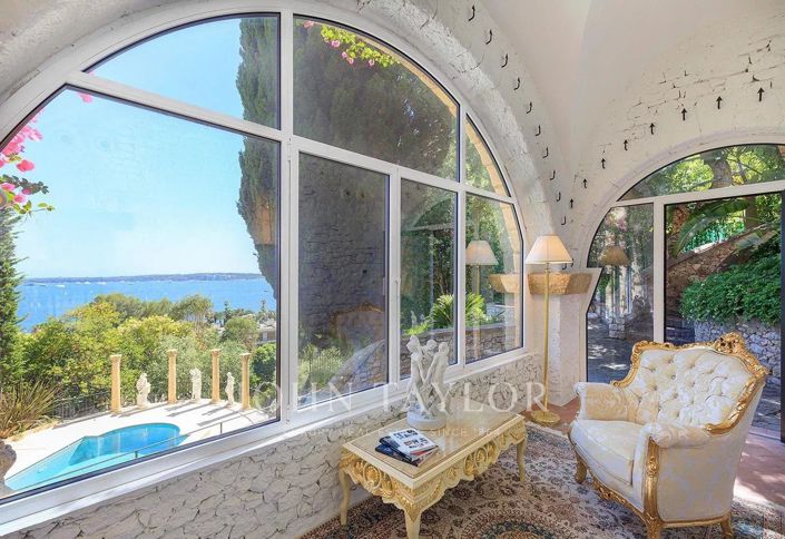 Image No.17-4 Bed House for sale