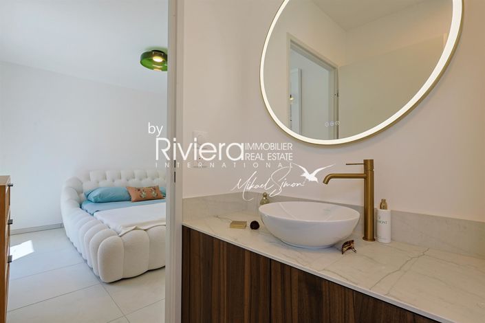 Image No.24-3 Bed Apartment for sale