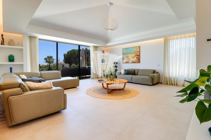 Image No.14-4 Bed House for sale