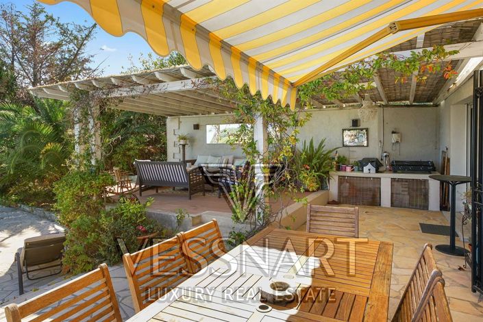 Image No.3-4 Bed House for sale