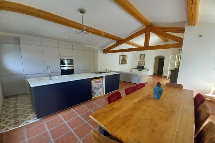 Image No.3-3 Bed House for sale