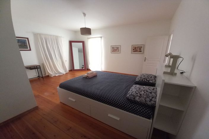 Image No.6-3 Bed House for sale