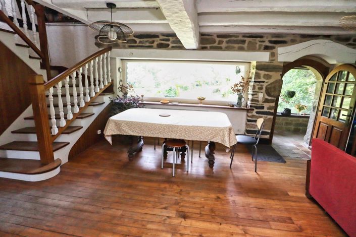 Image No.10-5 Bed House for sale