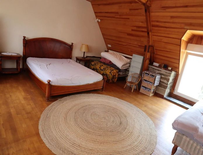 Image No.16-5 Bed House for sale