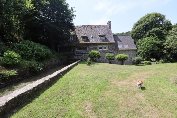 Image No.6-5 Bed House for sale