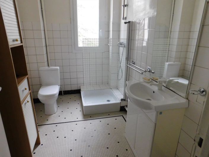 Image No.16-7 Bed House for sale