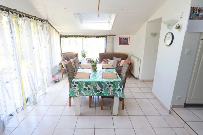 Image No.12-3 Bed House for sale