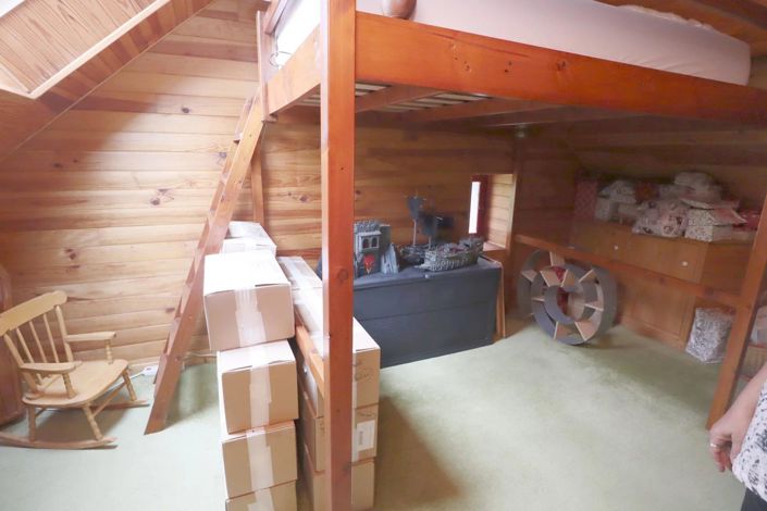 Image No.17-4 Bed House for sale