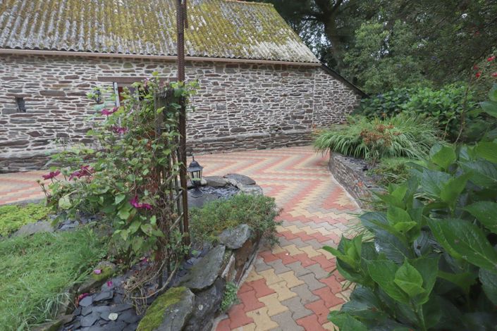 Image No.27-4 Bed House for sale