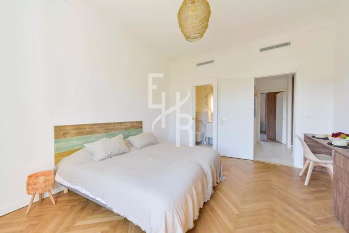 Image No.26-3 Bed Apartment for sale