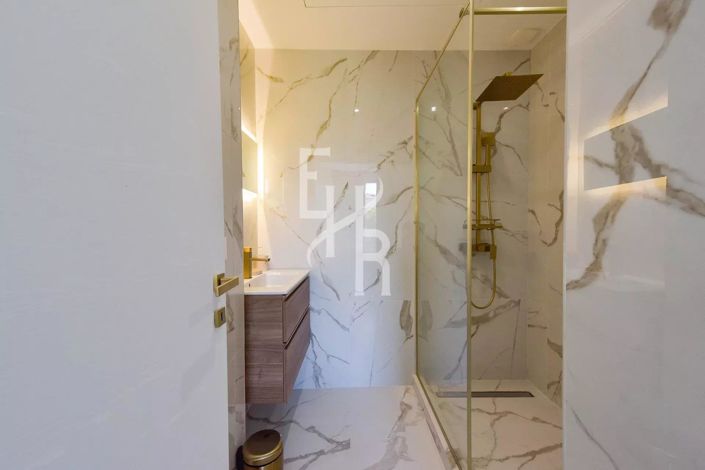 Image No.32-3 Bed Apartment for sale