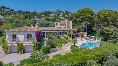 6 Bed House for sale