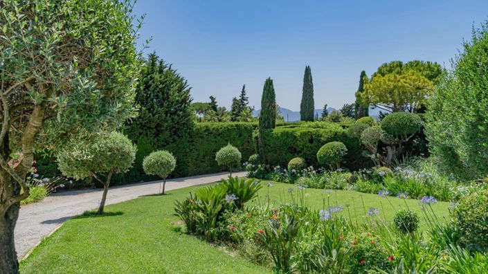 Image No.14-6 Bed House for sale