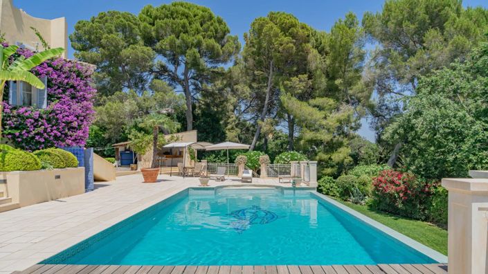 Image No.4-6 Bed House for sale