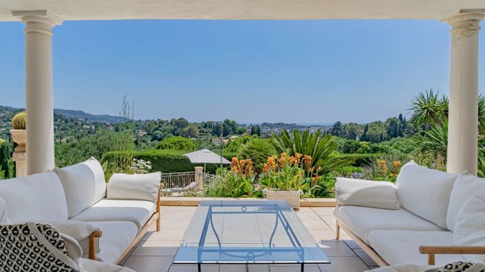 Image No.6-6 Bed House for sale