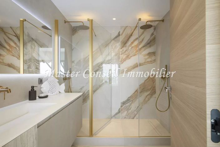 Image No.9-4 Bed Apartment for sale