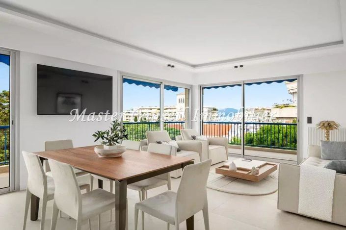 Image No.1-3 Bed Apartment for sale