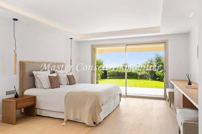 Image No.11-4 Bed House for sale