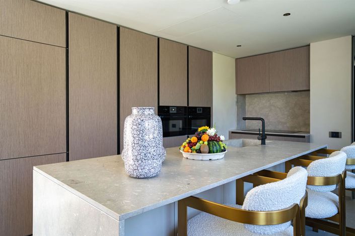 Image No.9-7 Bed House for sale